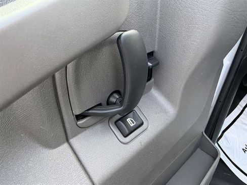 Used 2025 GMC Savana 2500 w/ Driver Convenience Package RWD image 21