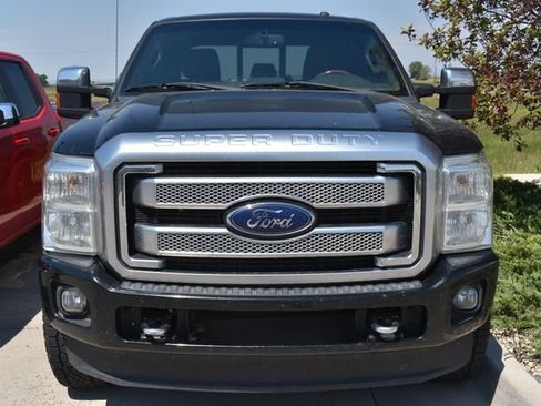 Used 2016 Ford F350 Platinum w/ Platinum Package AWD/4WD image 2