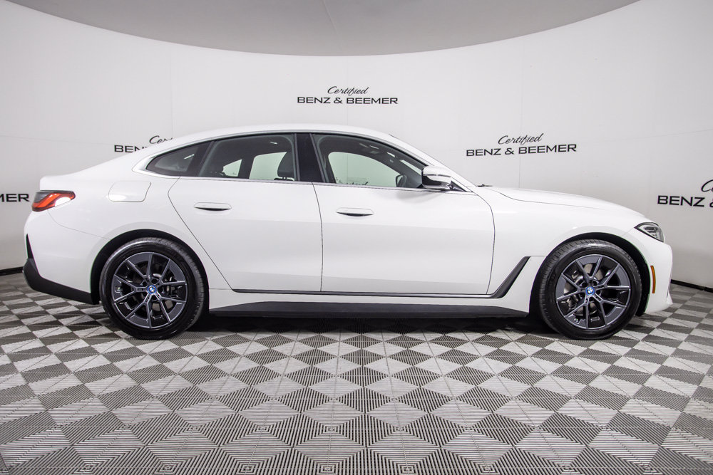 Used 2023 BMW i4 eDrive35 w/ Premium Package RWD image 3