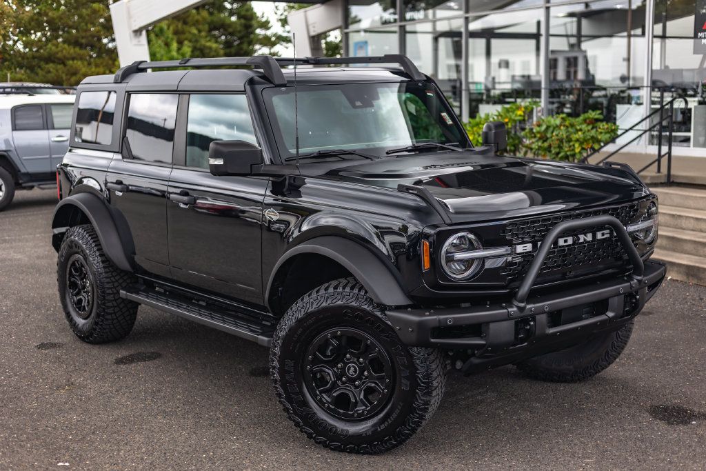 Used 2022 Ford Bronco Wildtrak AWD/4WD image 2