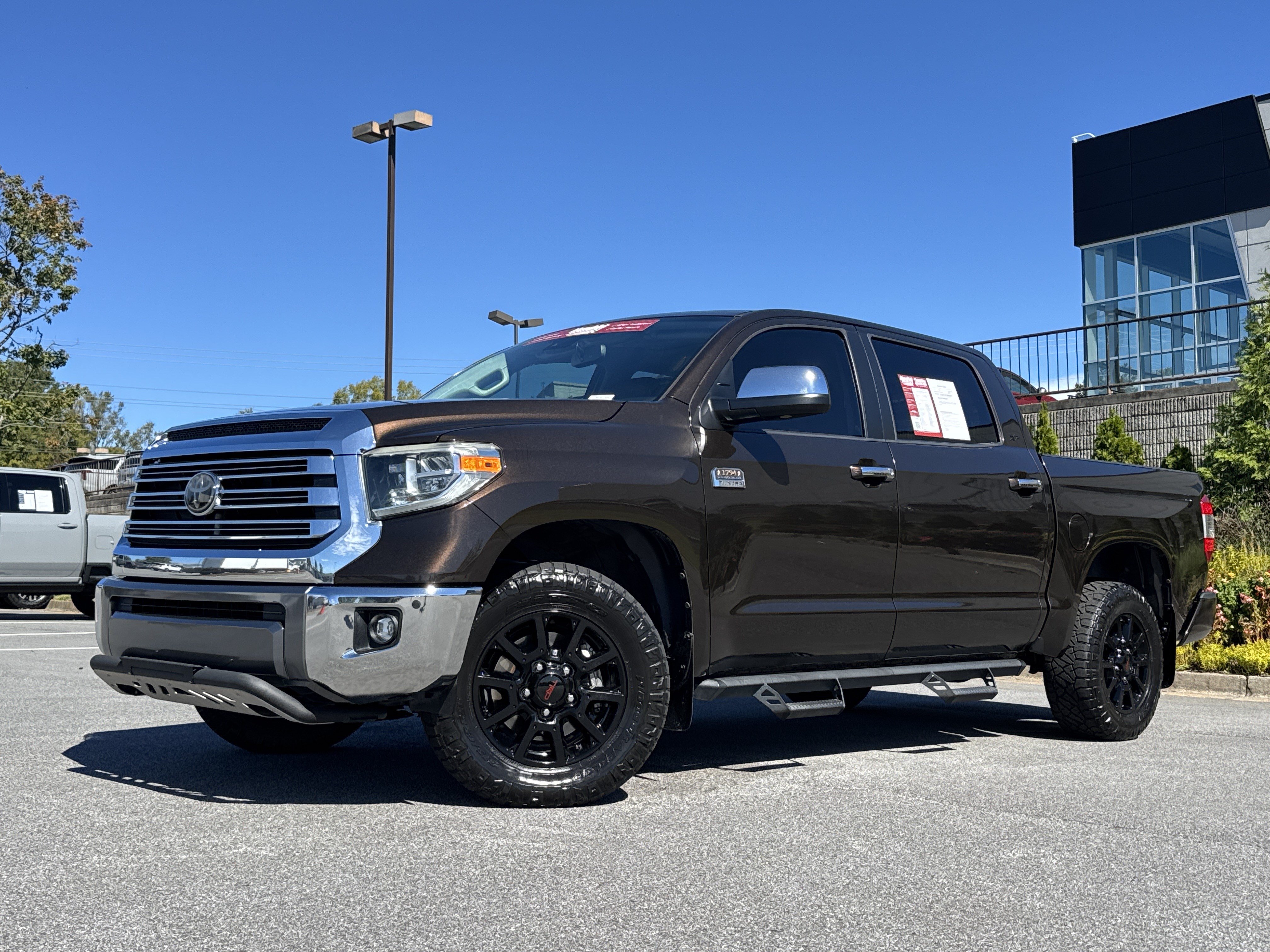 Used 2021 Toyota Tundra 1794 Edition AWD/4WD image 5