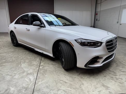 New 2025 Mercedes-Benz S 580 4MATIC Sedan image 7
