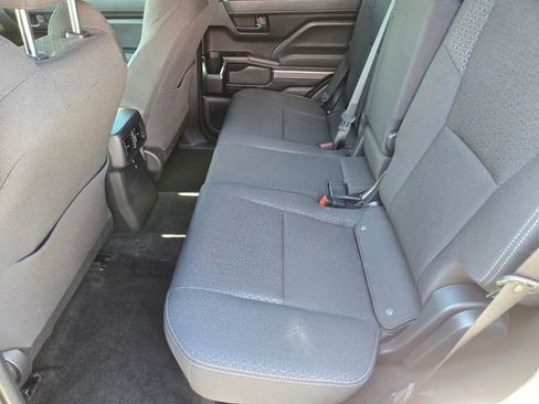 Used 2025 Toyota 4Runner SR5 image 14