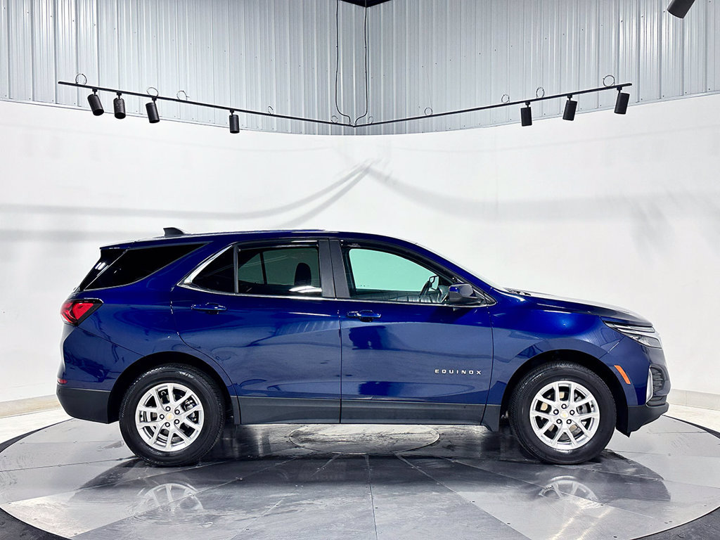 Used 2023 Chevrolet Equinox LT AWD/4WD image 10