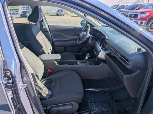 Certified 2025 Hyundai Kona SEL AWD/4WD image 31