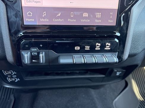 New 2026 RAM 2500 Warlock AWD/4WD image 18