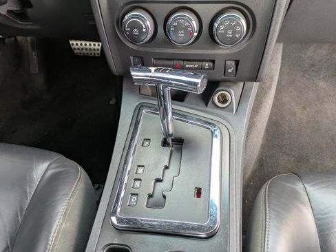 Used 2014 Dodge Challenger R/T image 15