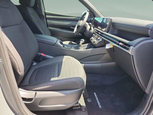 New 2026 Hyundai Santa Cruz SE FWD image 18