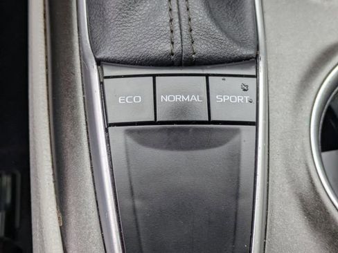 Used 2023 Toyota Camry LE image 16