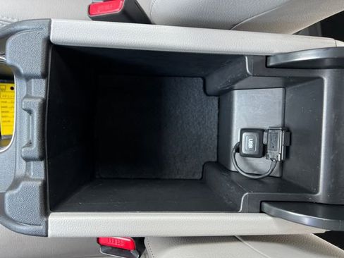 Used 2015 Honda Civic EX-L image 25