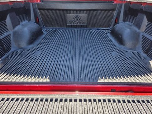 Used 2015 Toyota Tundra SR5 image 13