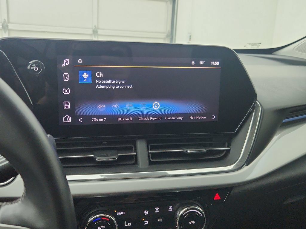 Used 2026 Chevrolet Trax LT w/ Driver Confidence Package FWD image 26