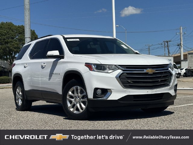 Used 2021 Chevrolet Traverse LT FWD image 2