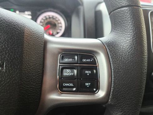 Used 2024 RAM 1500 Classic SLT image 27