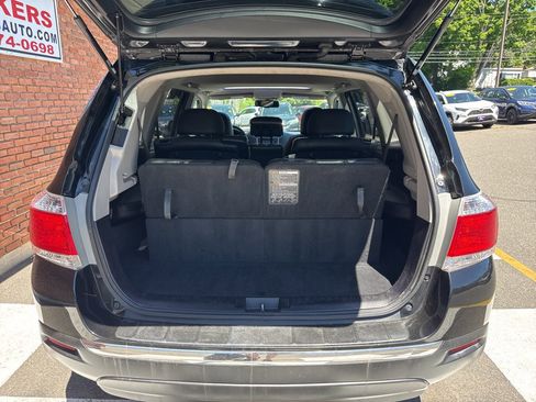 Used 2013 Toyota Highlander Limited AWD/4WD image 38