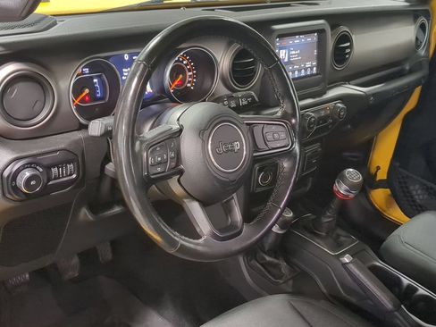 Used 2020 Jeep Wrangler Sport AWD/4WD image 12
