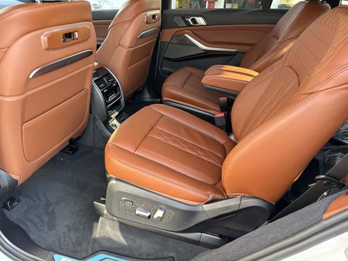 New 2026 BMW X7 xDrive40i w/ Executive Package image 15