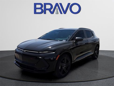 New 2025 Chevrolet Equinox EV RS w/ Convenience Package II image 9