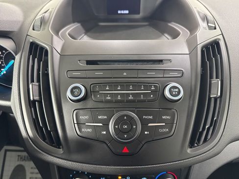 Used 2017 Ford Escape S image 26