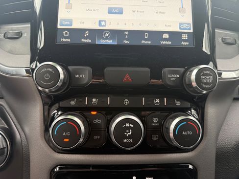 Certified 2024 RAM 1500 Laramie image 20