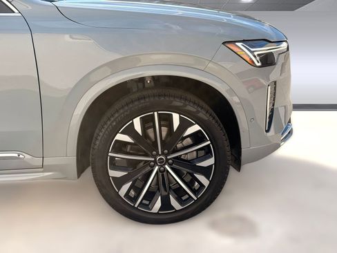 New 2026 Volvo XC90 B6 Ultra AWD/4WD image 11