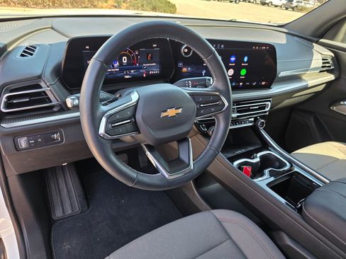 Certified 2024 Chevrolet Traverse LT image 15