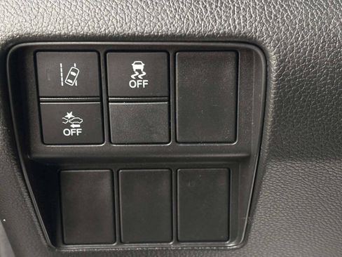 Used 2017 Honda CR-V EX image 30