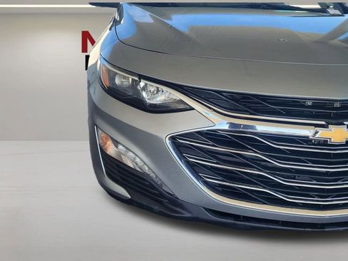 Used 2024 Chevrolet Malibu LT FWD image 3