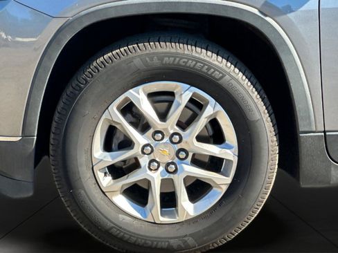 Used 2019 Chevrolet Traverse LT image 32