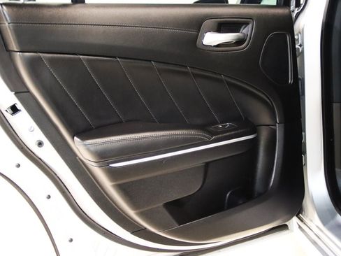 Used 2020 Dodge Charger Scat Pack RWD image 60