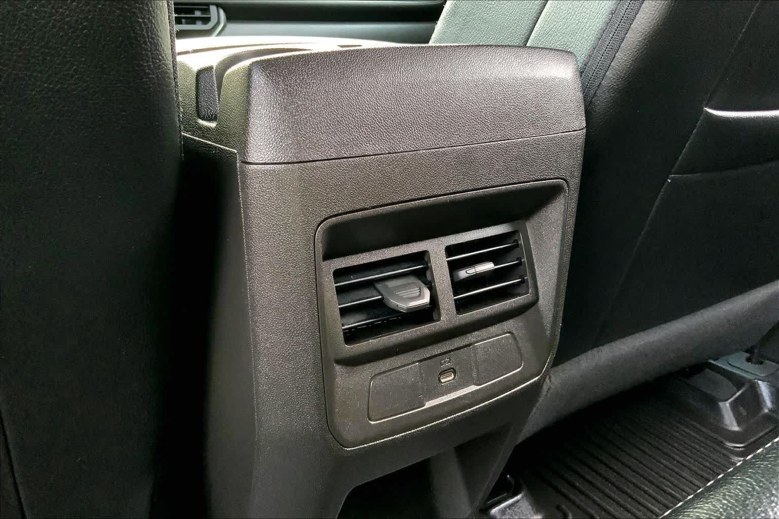 Used 2023 Chevrolet Colorado LT w/ LT Convenience Package RWD image 35