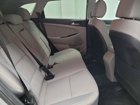 Used 2019 Hyundai Tucson Value AWD/4WD image 19