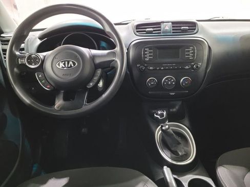 Used 2015 Kia Soul image 4