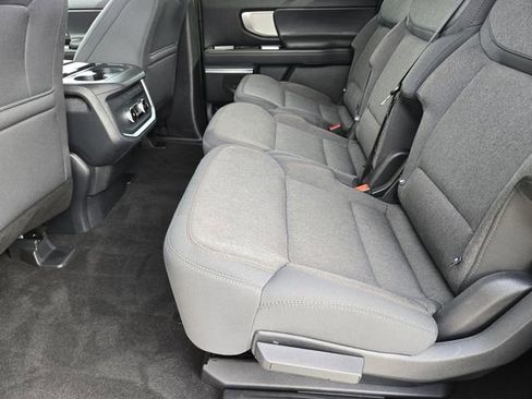 Used 2025 Ford Expedition Max Active AWD/4WD image 27
