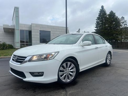 Used 2013 Honda Accord EX image 2