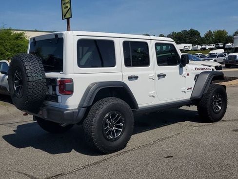 Certified 2026 Jeep Wrangler Unlimited Rubicon w/ Xtreme 35 Tire Package AWD/4WD image 8