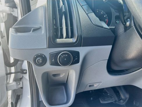 Used 2019 Ford Transit 350 156 DRW RWD image 10