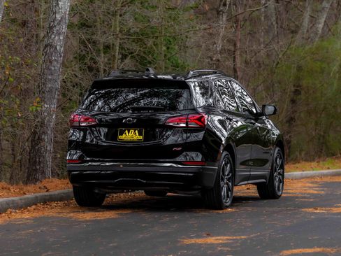 Used 2023 Chevrolet Equinox RS image 48