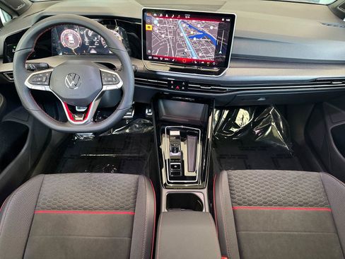 New 2026 Volkswagen Golf SE FWD image 12