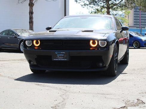 Used 2018 Dodge Challenger SXT w/ Blacktop Package RWD image 3