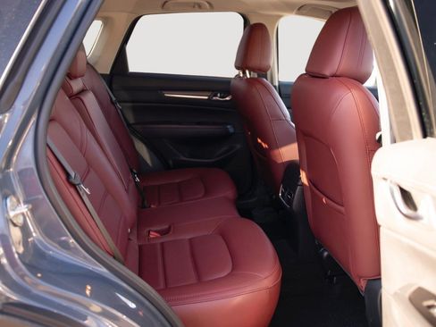 Used 2024 MAZDA CX-5 Carbon Edition image 14