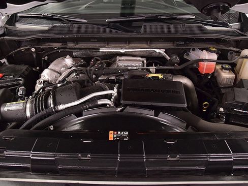 Used 2021 Chevrolet Silverado 2500 High Country w/ Z71 Off-Road Package image 37