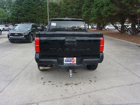 Used 2024 Toyota Tacoma TRD Sport RWD image 21