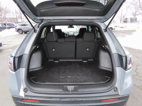 Used 2023 Honda HR-V Sport image 12