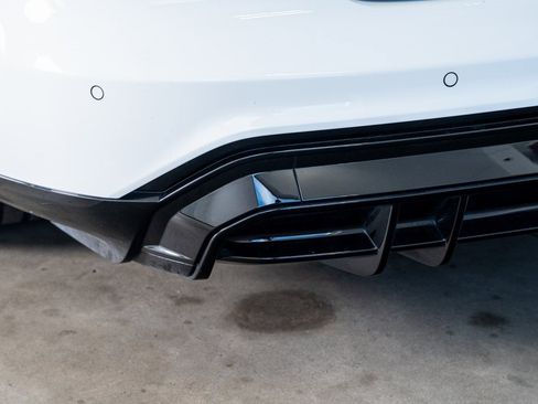 Used 2024 Audi e-tron GT Prestige image 24