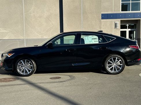 Certified 2026 Acura Integra Base image 8