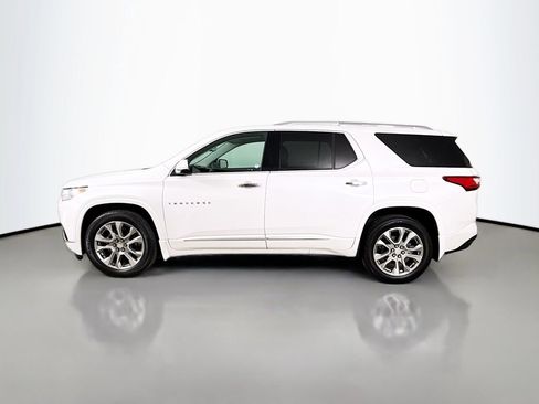 Used 2021 Chevrolet Traverse Premier AWD/4WD image 4