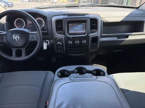 Used 2014 RAM 1500 Express AWD/4WD image 10