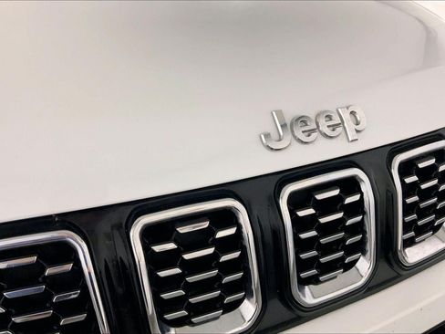 Used 2025 Jeep Compass Limited AWD/4WD image 28