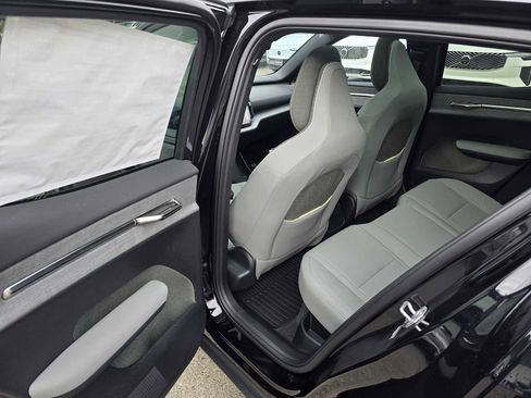 New 2026 Volvo EX30 Plus image 15